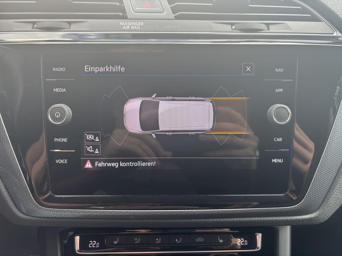 Touran Active 1.5 16V TSI DSG AHK LED NAVI