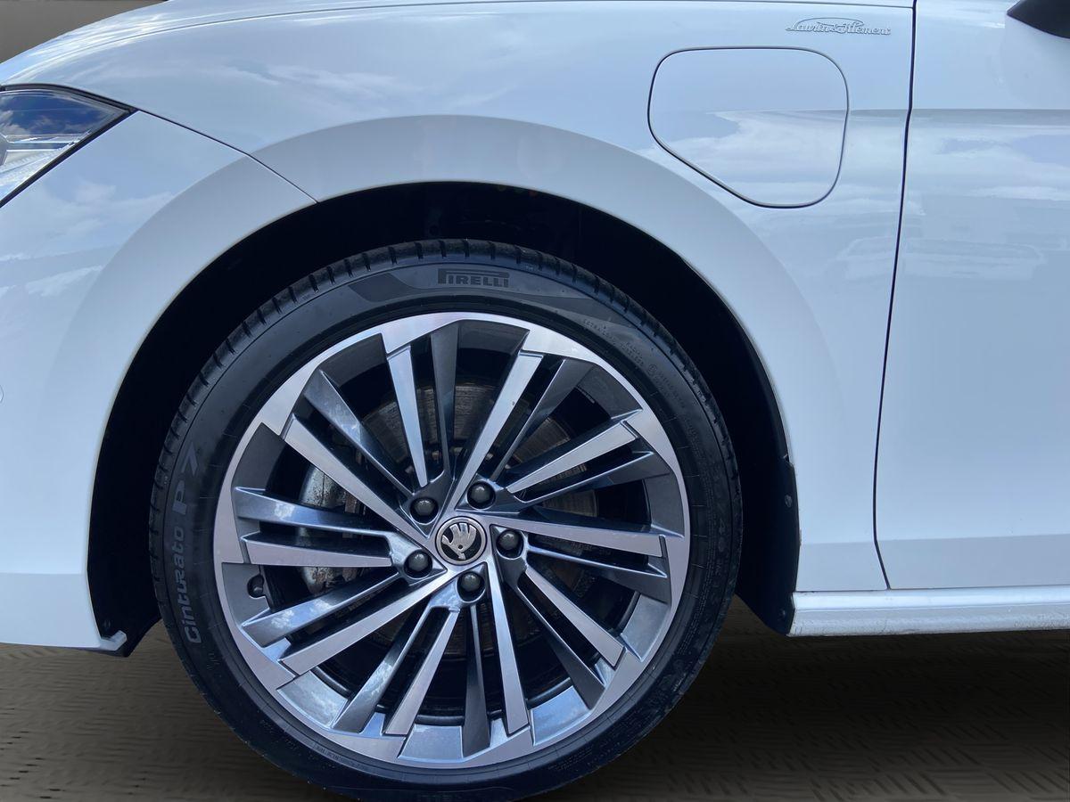 Superb 1.5 TSI iV 150 kW PlugIn Hybrid L&K  Leder Matrix-LED