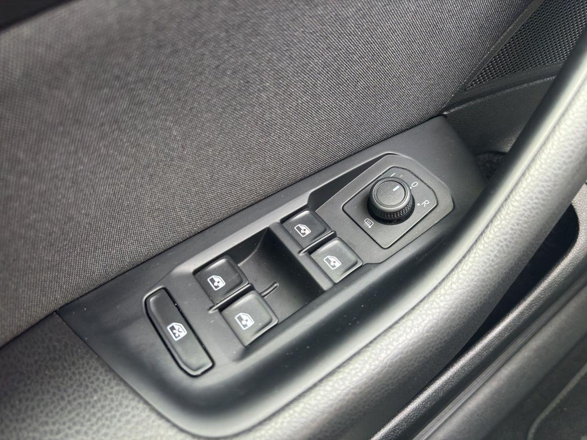 Passat Variant Business 4Motion 2.0 TDI AHK SCHIEBEDACH
