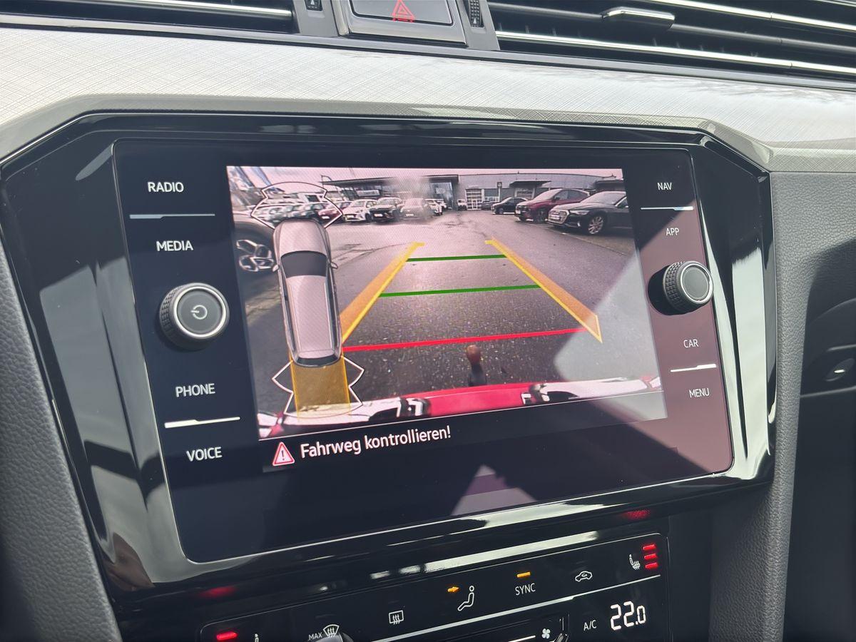 Passat Variant Business 4Motion 2.0 TDI AHK SCHIEBEDACH