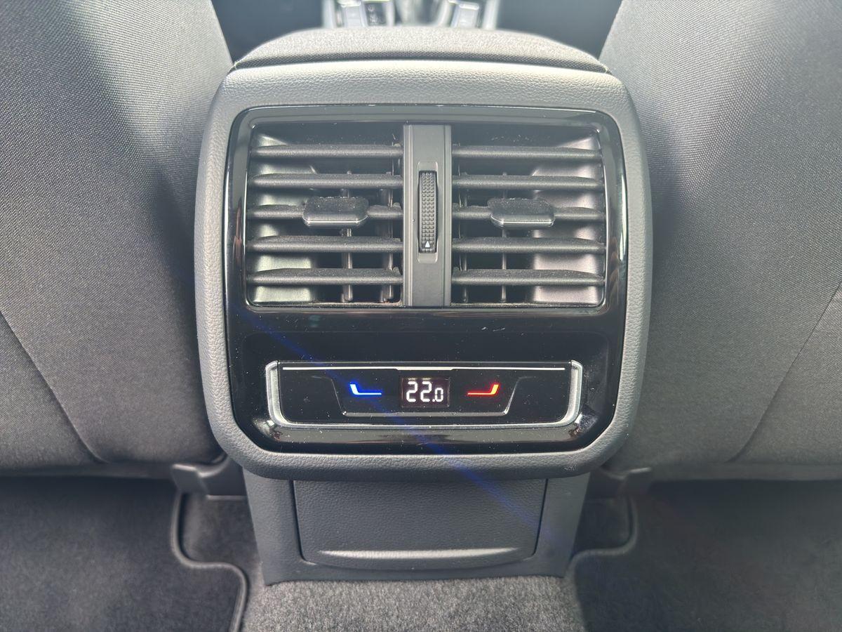 Passat Variant Business 4Motion 2.0 TDI AHK SCHIEBEDACH