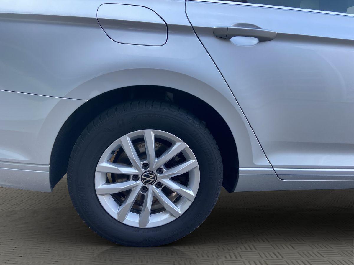 Passat Variant Business 2.0 TDI DSG AHK RFK ACC