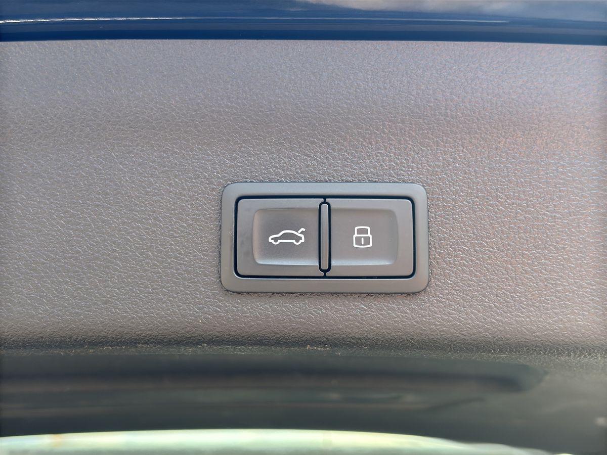 A6 Avant quattro 2.0 TDI AHK ACC RFK NAVI LED