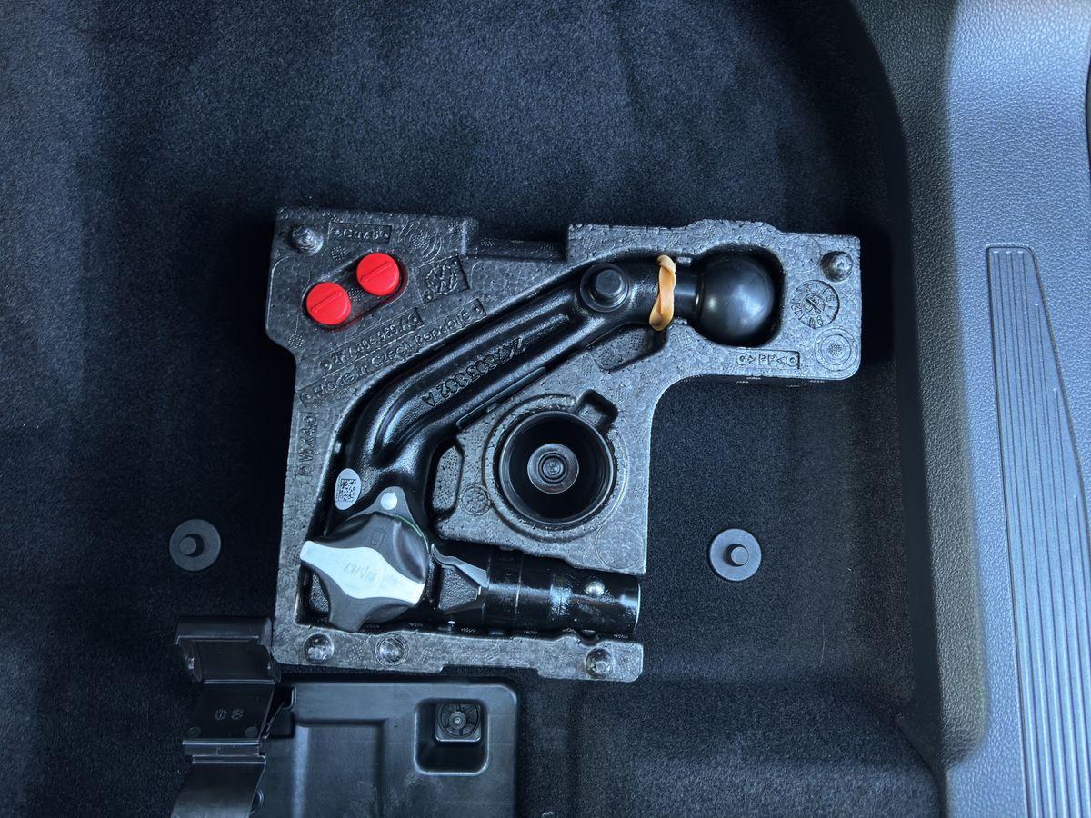Caddy Family 2.0 TDI AHK ACC RFK APP-CONNECT