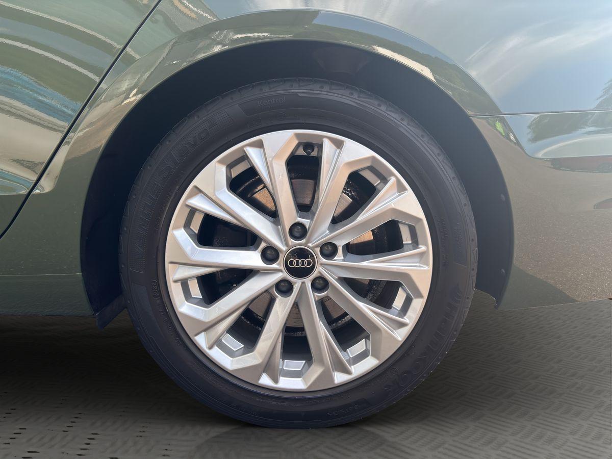 A4 Avant 2.0 TDI quattro AHK RFK ACC PANO LED NAVI