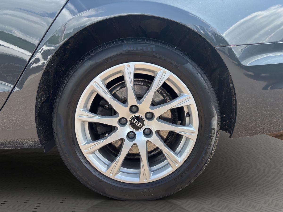 A4 Avant 2.0 TDI quattro  AHK RFK STDHZ NAVI LED GRA