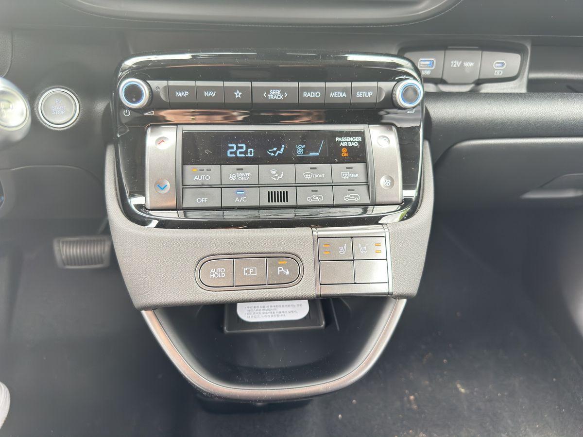INSTER Elektro 42kWh Trend Assistenz-Paket