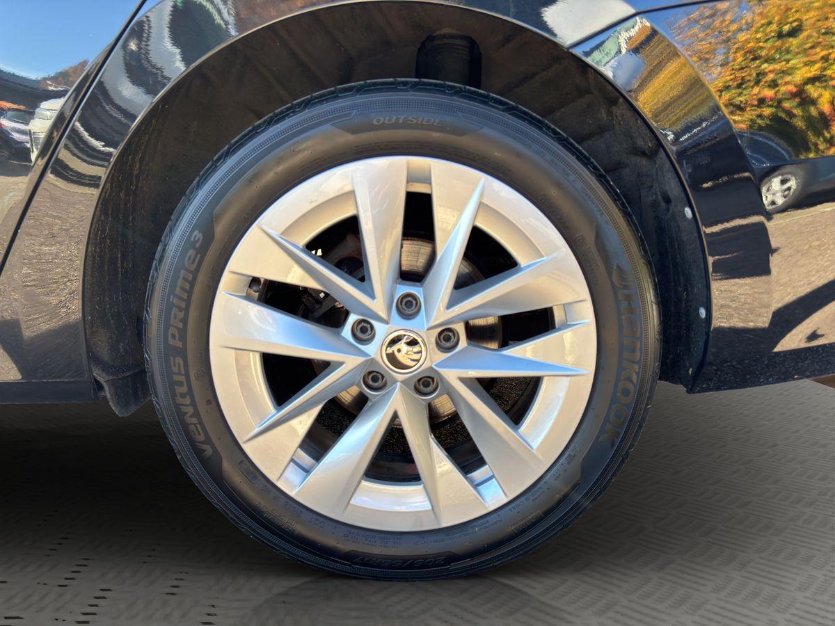 Octavia 2.0 TDI DSG AHK ACC NAVI RFK Stdhz.
