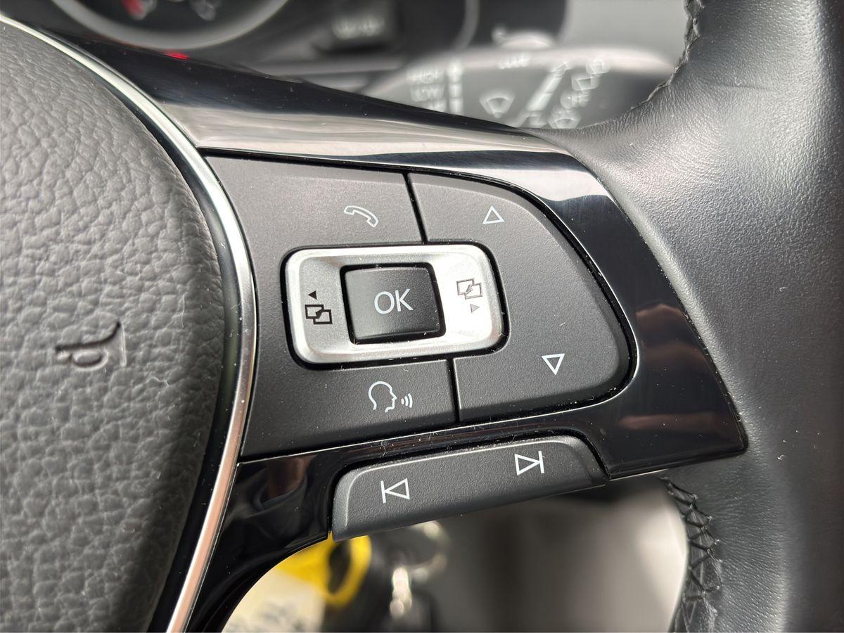 T6 Transporter Kasten 2.0 TDI ACC RFK LED NAV 