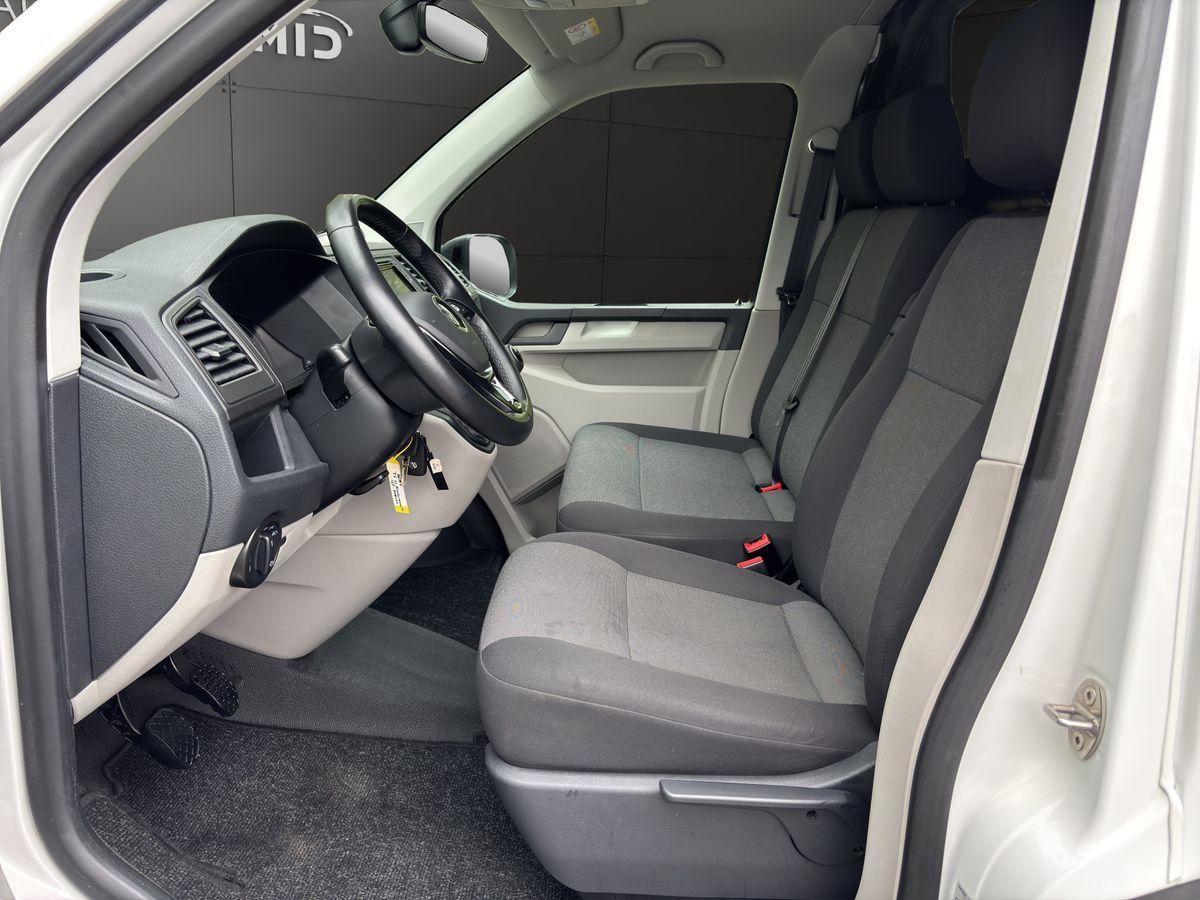 T6 Transporter Kasten 2.0 TDI ACC RFK LED NAV 