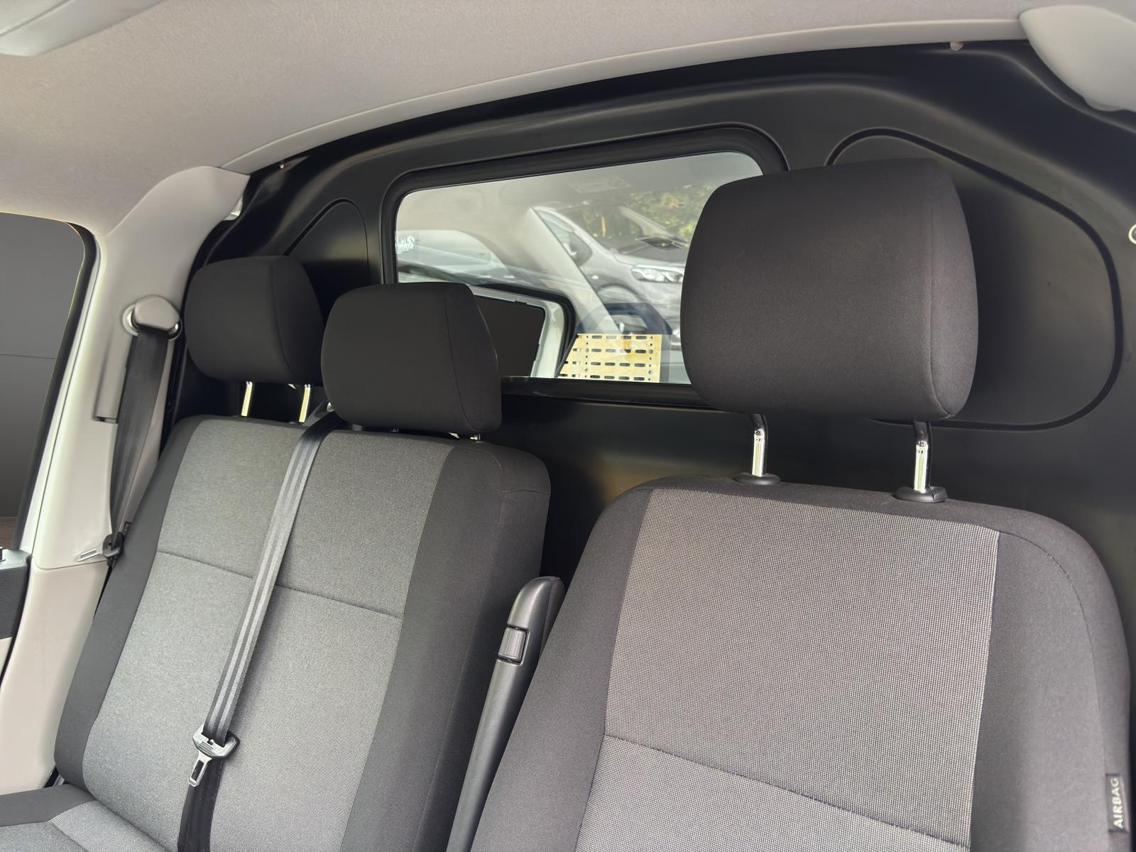 T6 Transporter Kasten 2.0 TDI NAVI RFK ACC LED