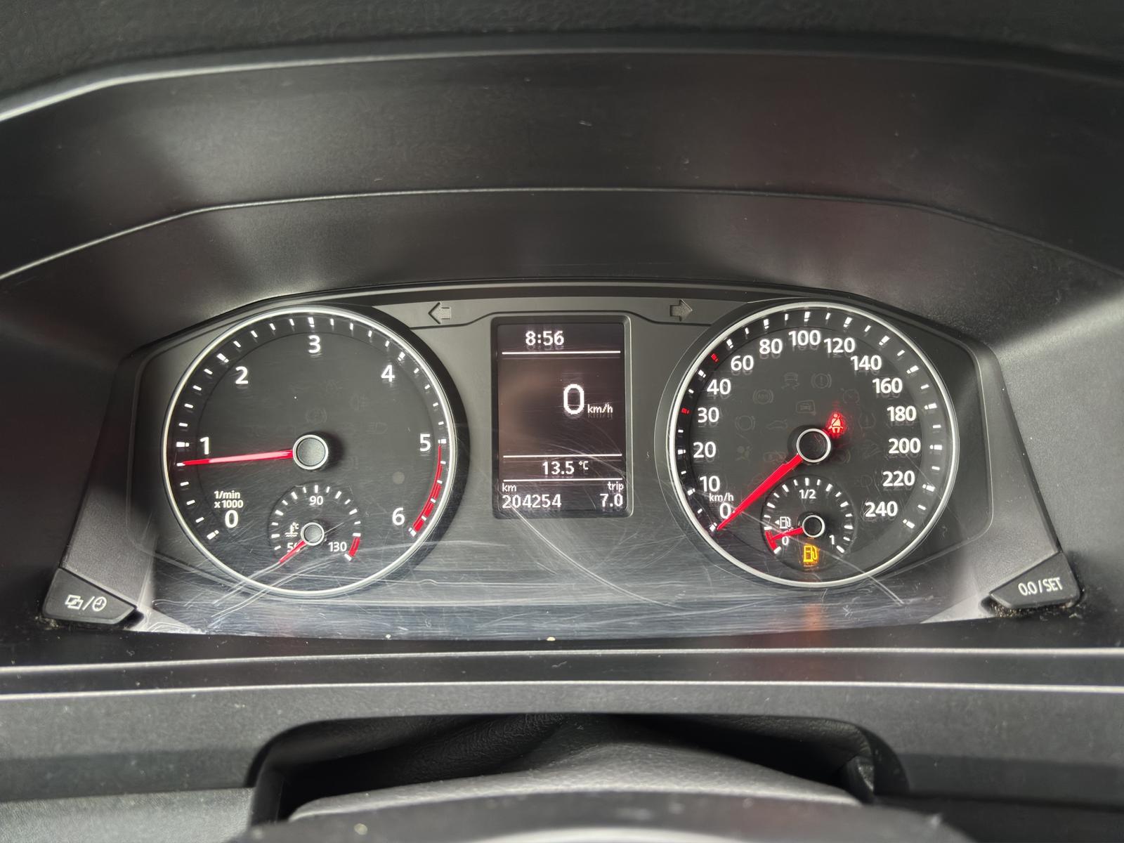 T6 Transporter Kasten 2.0 TDI NAVI RFK ACC LED