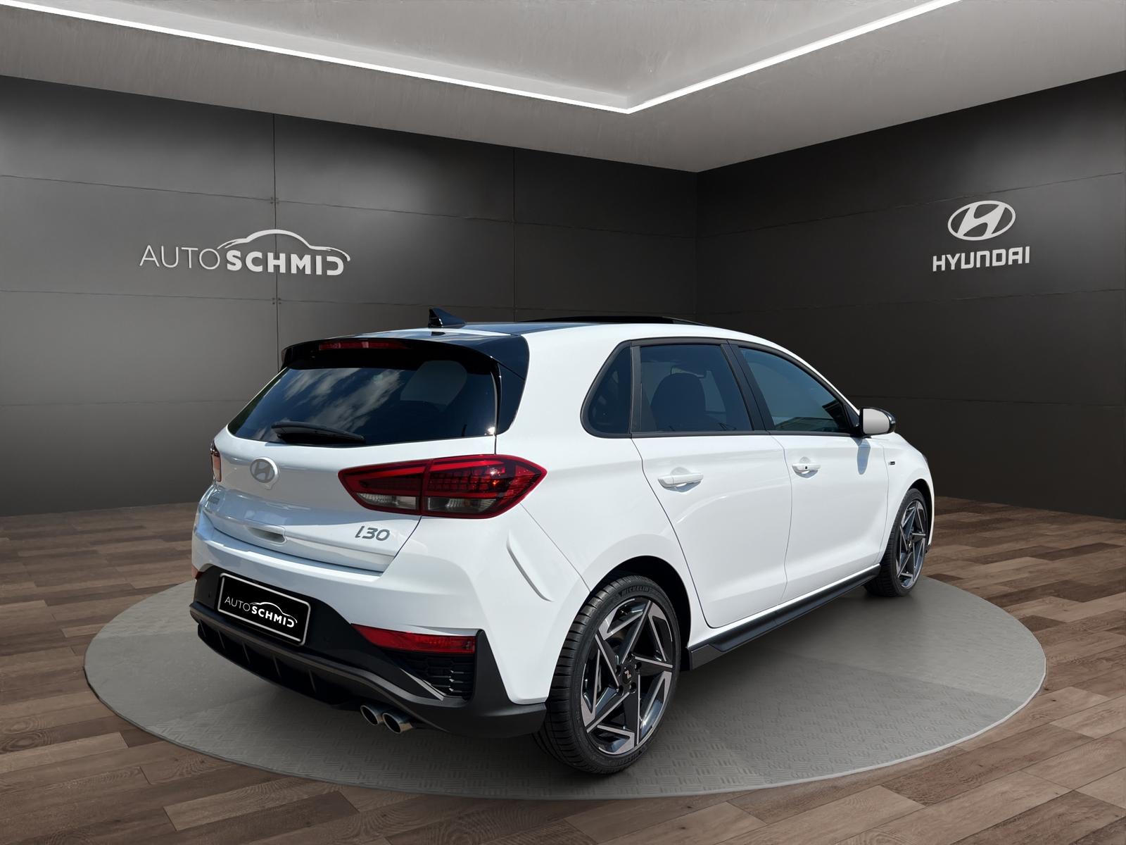 i30 N Line 1.5 T-GDI NAVI LED ACC RFK PANO APP