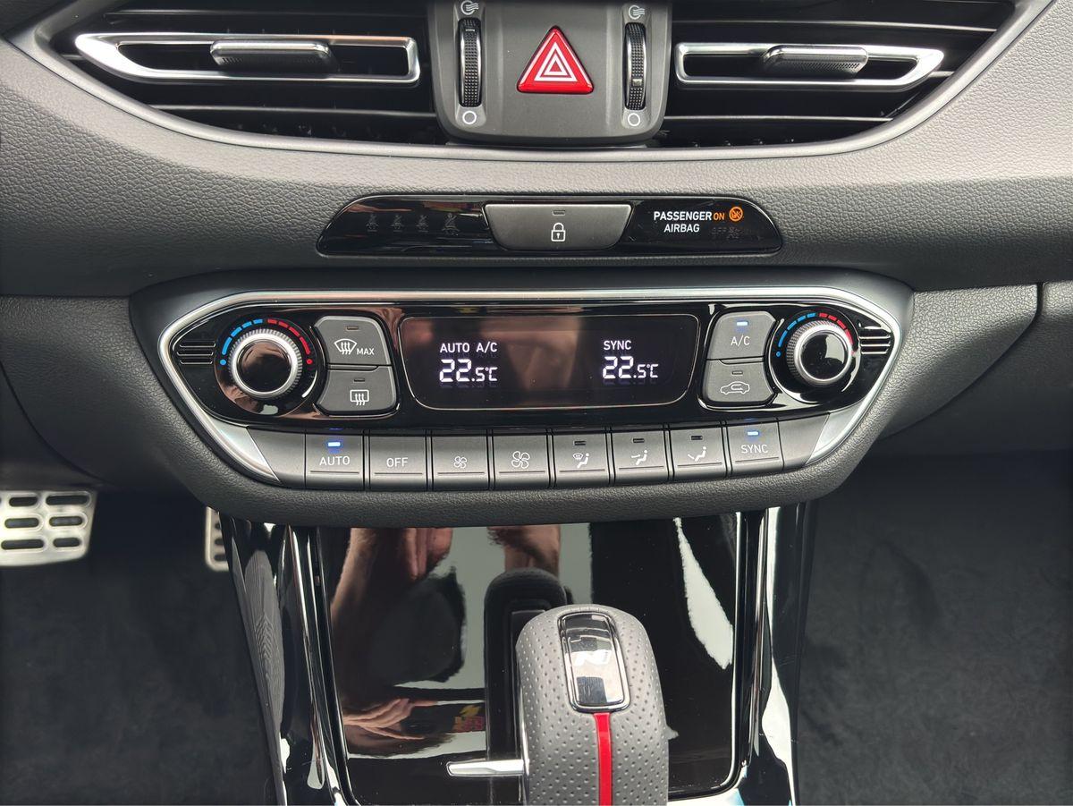 i30 NLine Mild-Hybrid 1.5 TGDI PANO NAVI LED ACC