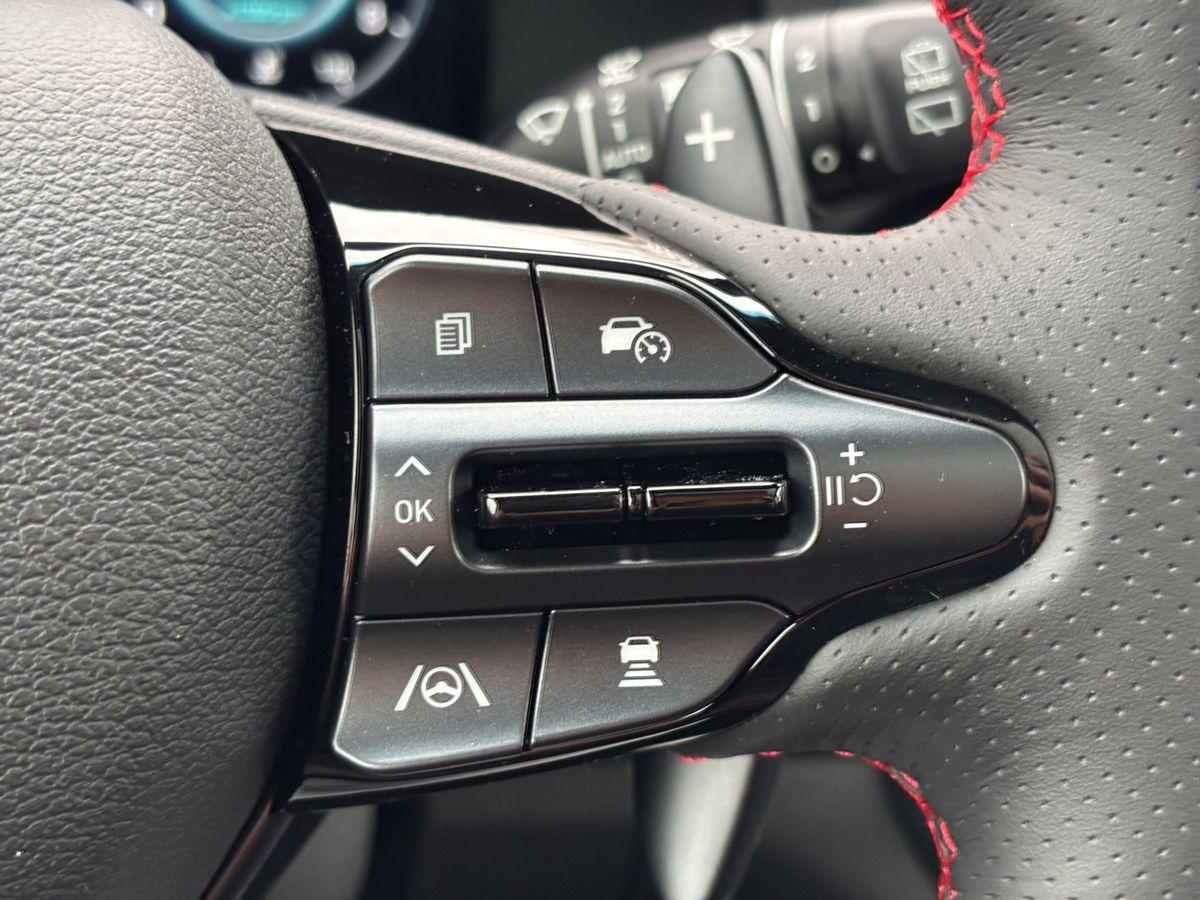 i30 NLine Mild-Hybrid 1.5 TGDI PANO NAVI LED ACC