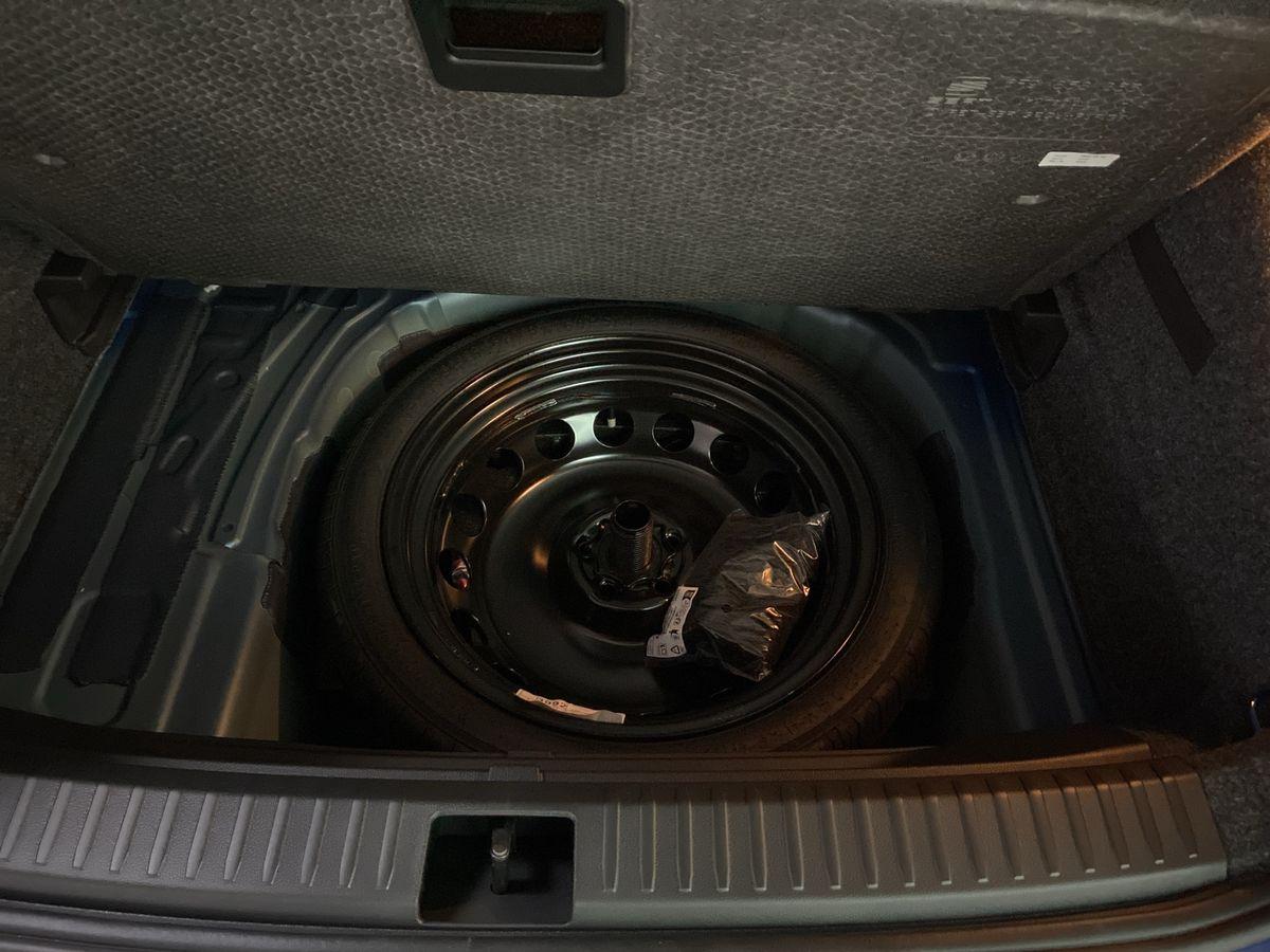 Arona Style 1.0 TSI AHK LED 5 Jahre Garantie